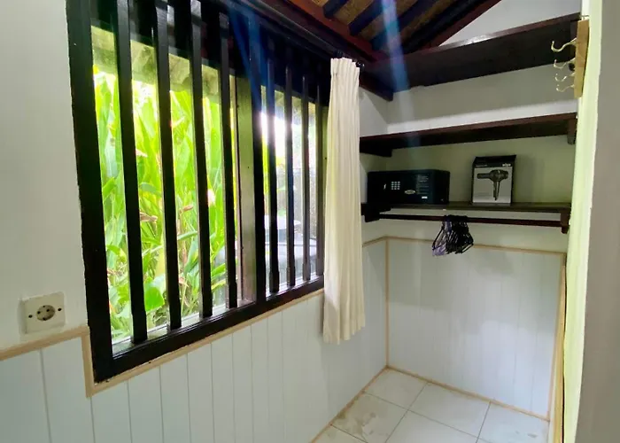 Pensión Jungle House Behind Bintang Supermarket Ubud